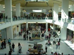 CENTROCOMMERCIALE