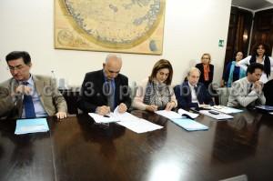 FirmaConvenzioneRegioneUniversita-8150