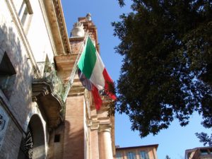 UNIVERSITA'