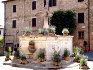 Bettona borgo fiorito 1