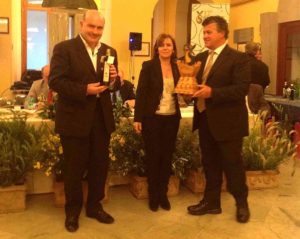 Bacci Noemio riceve premio ridotta