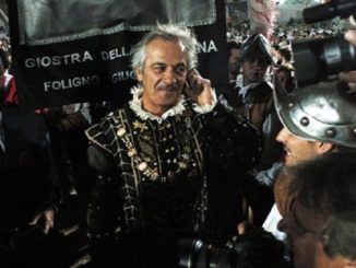Furto alla Quintana, rubati soldi e orologio Presidente