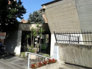 CHIESA-SAN-FERDINANDO-TENTANO-SUICIDIO (3)