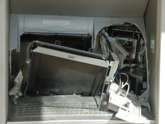 Assalto al bancomat, banda esperta lo fa esplodere