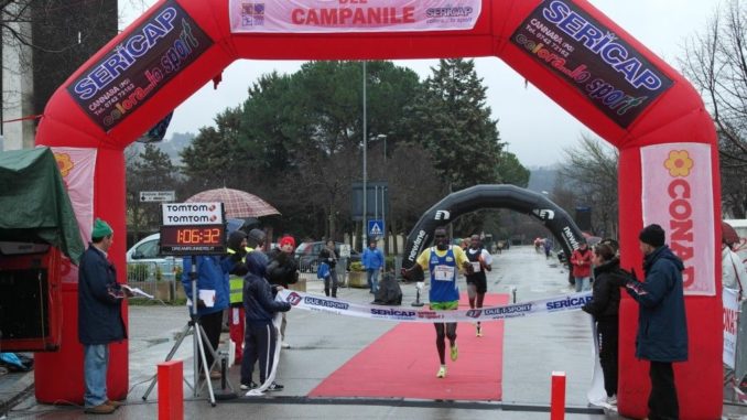Bernard Kipsang Chumba all'arrivo
