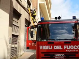 Perugia, principio di incendio all'ex cinema Lilli [GUARDA FOTO E VIDEO]