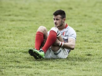 Tommaso Sportolari ritorna a vestire i colori della Barton Cus Perugia, impegnata per il terzo anno consecutivo nel campionato nazionale di rugby maschile di serie A, girone 4, che comincerà il prossimo 18 ottobre. Il giovane perugino, classe 1994, ricoprirà il ruolo di mediano di mischia. Ha giocato la scorsa stagione con i Cavalieri Prato nel massimo campionato nazionale, quello di Eccellenza.
