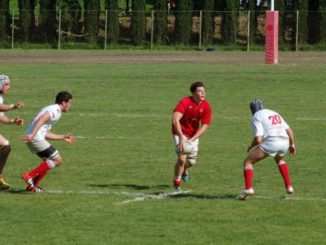 Lorenzo Crotti ritorna al Cus Rugby Perugia. Il giovane, classe 1994 e cresciuto sportivamente nelle fila del settore giovanile biancorosso, ha fatto parte della squadra della Barton nella stagione della vittoria del campionato nazionale di serie B. Successivamente è stato convocato in Accademia a Parma per poi giocare ne L'Aquila (Eccellenza) nel ruolo di ala.