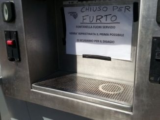 Distrutte colonnine d'acqua per pochi euro a Bastia, Santa Maria e Villa Pitignano