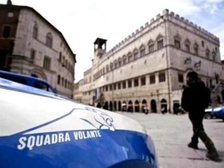 Nuovo pattuglione, eroina e coltello in tasca, "solo" denunciato