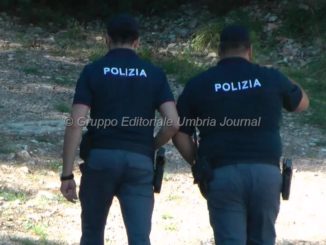 Drogati al Parco della Verbanella a Perugia, scappano ma la polizia...