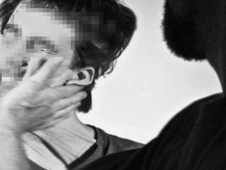 Cliente picchia commerciante che l'aveva rimproverato, arriva Polizia di Perugia