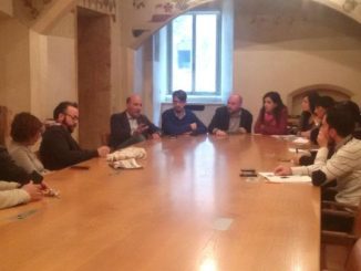Polemica su rinvio Consiglio grande servizi infanzia a Perugia