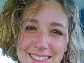 L'ultimo saluto a Valentina, giovane mamma morta in incidente stradale