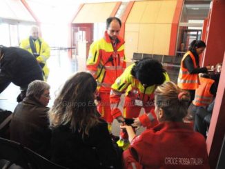Simulazione incidente aereo a Perugia: 50 operatori sanitari impegnati nei soccorsi