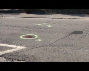 E' morta la donna di 84 anni investita in via Settevalli