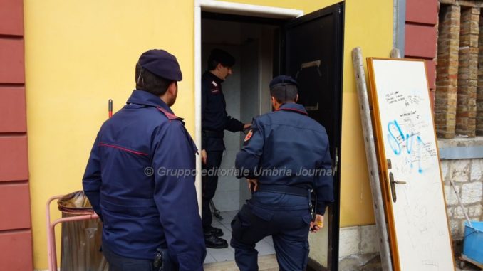 Overdose a Perugia, giovane muore nei bagni della stazione di Sant'Anna [FOTO]