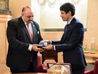 L’ambasciatore libico in Italia, ricevuto al Palazzo dei Priori