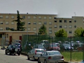 Donna uccisa in casa, Bigotti trasferito a Piacenza: «Accertamenti psichiatrici»