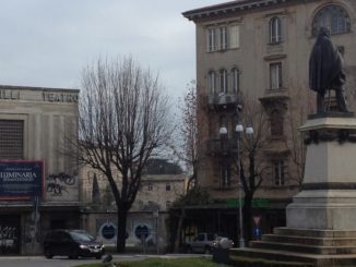 La suggestiva processione della “Luminaria” apre le celebrazioni in onore