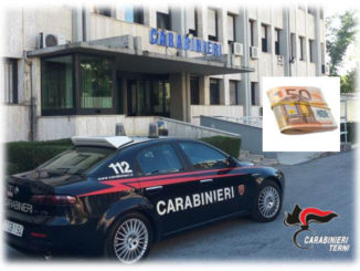 Mamma trova 1.500 euro e li porta ai carabinieri