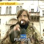 Striscia la Notizia al tribunale di Perugia [FOTO E VIDEO]