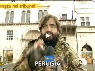 Striscia la Notizia al tribunale di Perugia [FOTO E VIDEO]