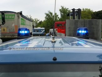 Auto contro moto, gravissimo incidente sulla Flaminia Vecchia