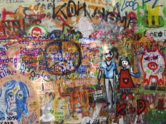 Disegnano svastica Salisburgo, sospesi i 3 studenti del Mariotti