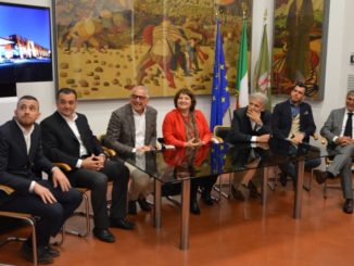 Da sinistra Luca Grigi, Marco Grigi, Luciano Grigi, Fernanda Cecchini, Marcello Nasini, Daniele Grigi, Luigi Frenguellotti (1)