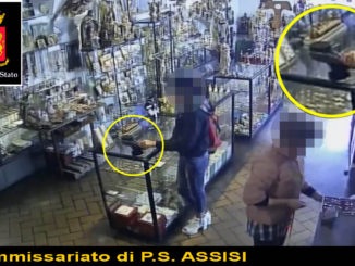 Evade dai domiciliari e ruba collana ad Assisi, 40enne