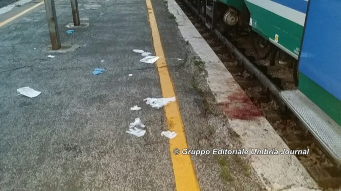 Investita dal treno a Perugia, dramma stazione Fontivegge [FOTO]