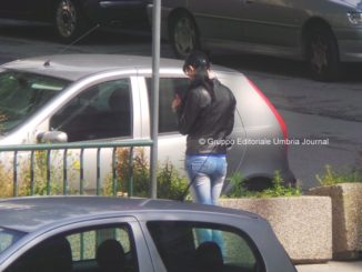 Si prostituivano accanto a chiesa a Ponte San Giovanni, espulse due nigeriane