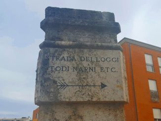 Tracchegiani e Feliciani, quando lo spostiamo ‘sto Cippo?