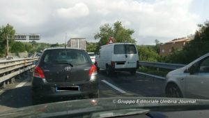 Strade umbre sono ormai davvero al collasso