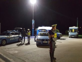 Controlli nella notte, Polstrada ritira 5 patenti, 3 contestazioni penali