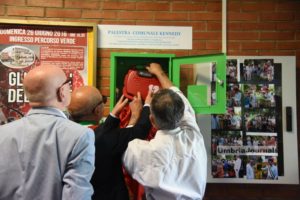 Palestra Kennedy di Madonna alta, inaugurata colonnina salvavita