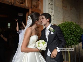 Il sindaco Romizi ha sposato la sua Angela nell'abbazia di San Pietro a Perugia