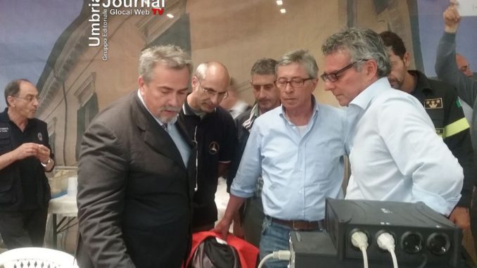 Vasco Errani a Norcia: "Le istituzioni sono l'asse della comunità. Occorre dare subito certezze"