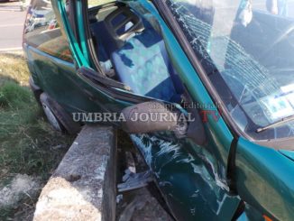 Incidente lungo la Pievaiola a Perugia, tre persone ferite [FOTO]
