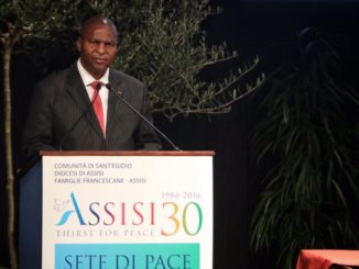 Presidente Centrafrica Touadéra incontro ad Assisi, grazie a voi non siamo soli
