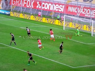 Malore sugli spalti, donna si sente male, Derby Perugia-Ternana sospeso