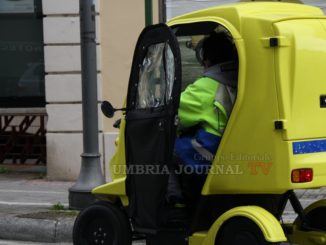 “Presidio in Piazza: Un Appello Contro la Privatizzazione di Poste Italiane”