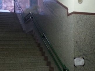 Tocca il seno ad ragazza di 19 anni, si spoglia violentatore arrestato a Terni