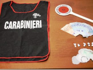 Todi, pusher consegnava cocaina ai clienti sul posto di lavoro