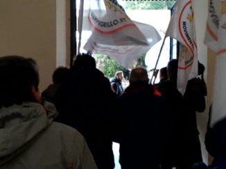 Pendolari Umbri dimenticati, basta disagi, doppio presidio del M5s a Perugia e Terni