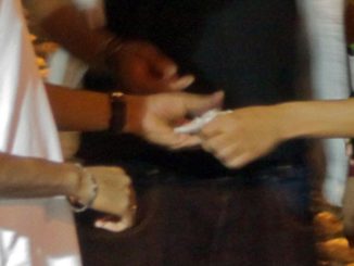 Vendono droga direttamente in auto a Perugia, denuncia per due albanesi