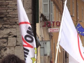 M5s approvato salario minimo europeo contro povertà lavorativa
