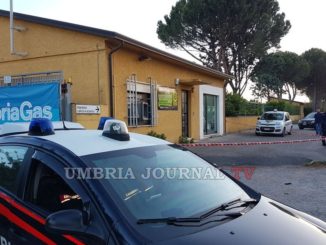 Tordandrea di Assisi, banditi fanno esplodere un bancomat e fuggono con bottino [FOTO]