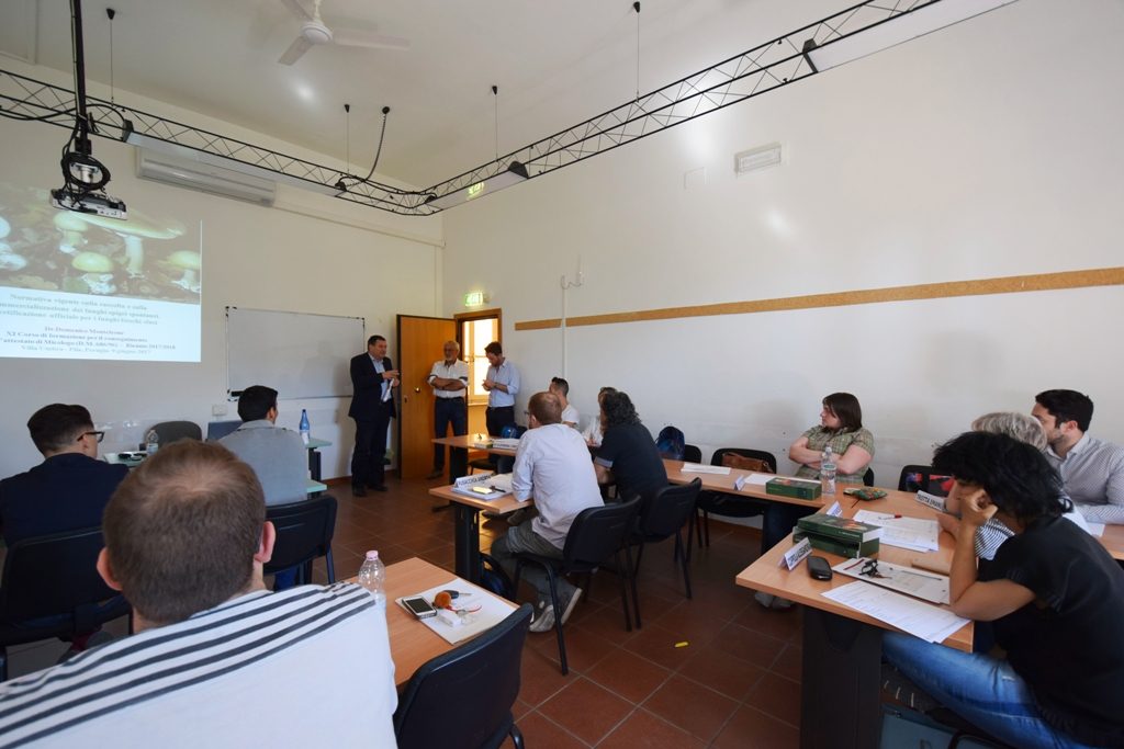 Villa Umbra: Parte la XI edizione del corso di formazione per micologi